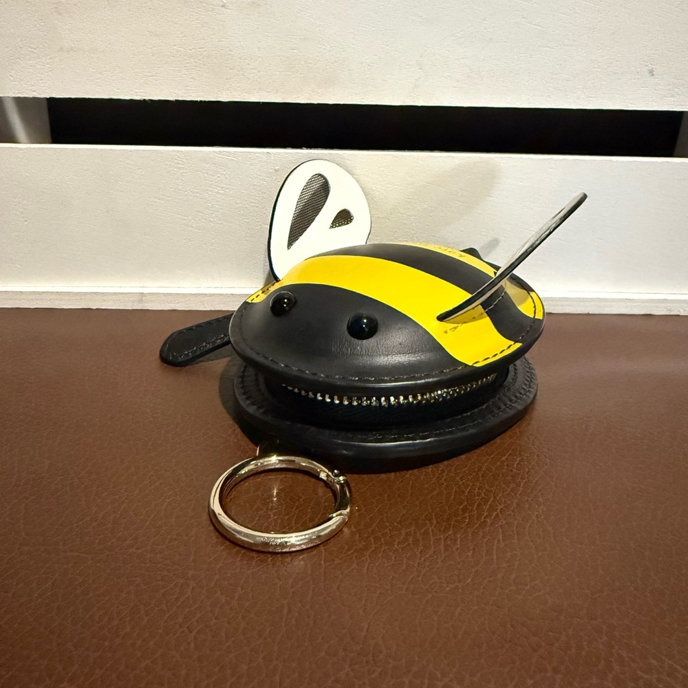 Kate Spade Bee-Shaped Coin Purse